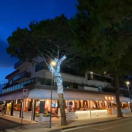La Maison By Hotel Aldebaran Lido di Jesolo Bagian luar foto